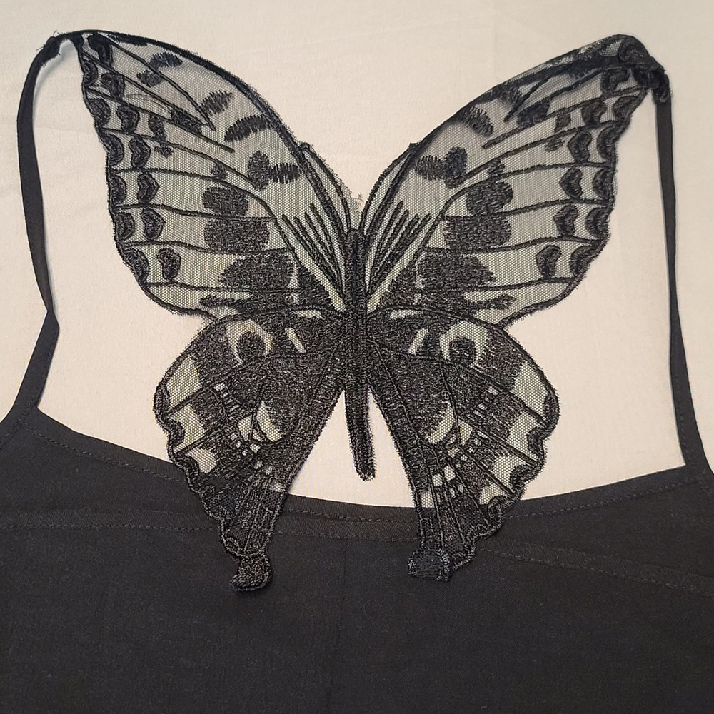 Shein Curve Cami Top Womens 4XL Black Butterfly Lace Back Applique Sleeveless